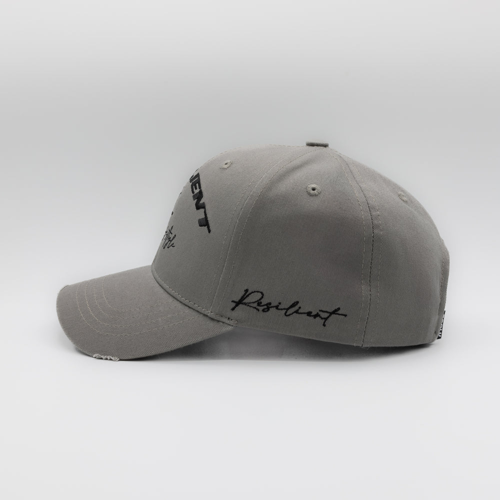 
                      
                        RESILIENT BASEBALL CAP | GRAU
                      
                    